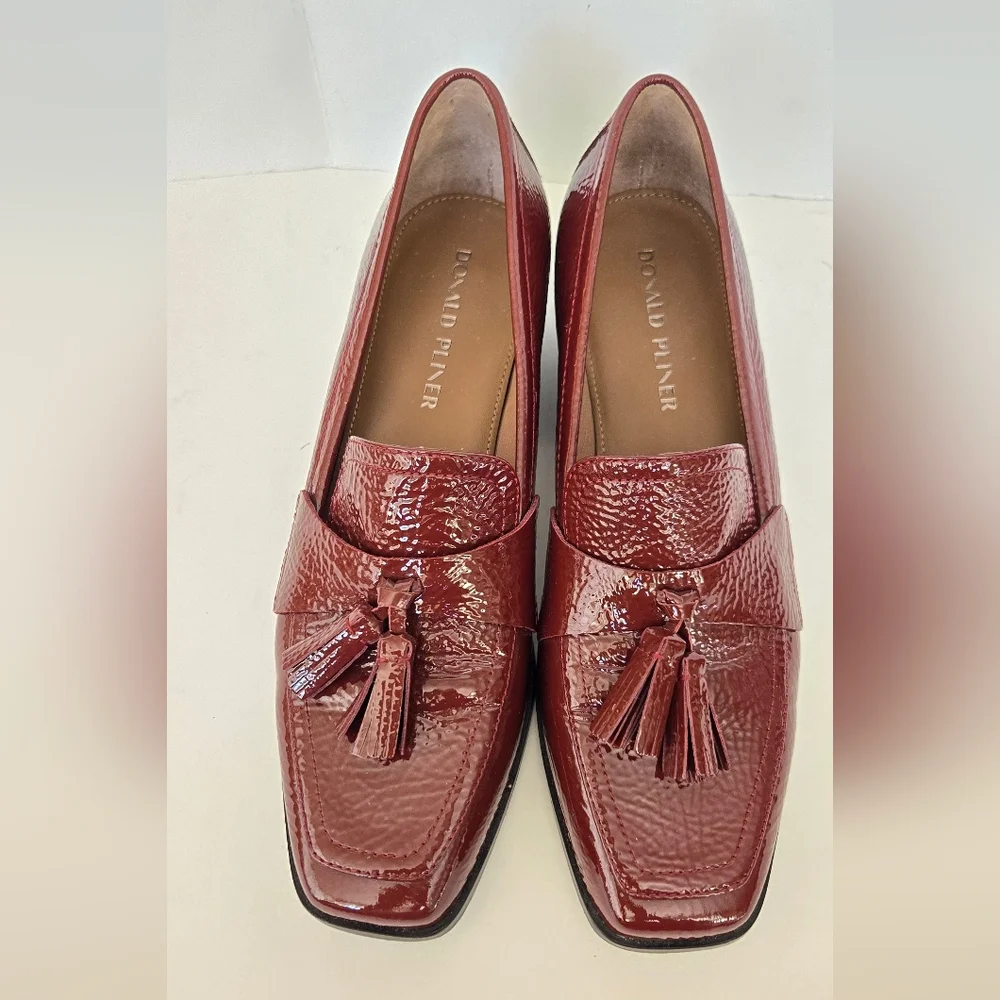 Donald J. Pliner Glossy Patent Leather Maroon Loafers with Tassels